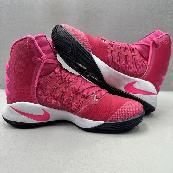 Athletic_Shoes